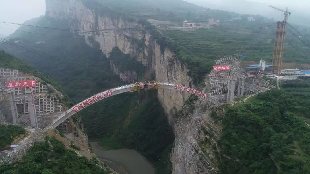 ������ʡ���ź������������Ͽ������š���һ����ͨ��������ʡ����2����Сʱ���̱�1����