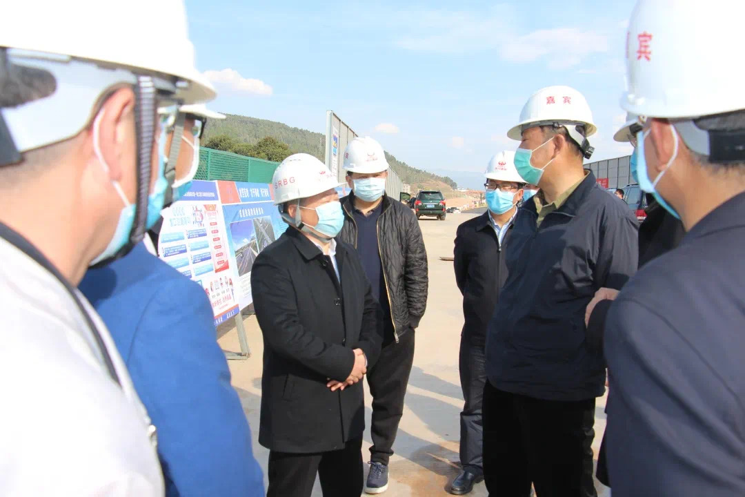 �Ĵ�pg�齫����app�����������﹫˾����ս���ߡ������ʡί��ί��ľʷ������