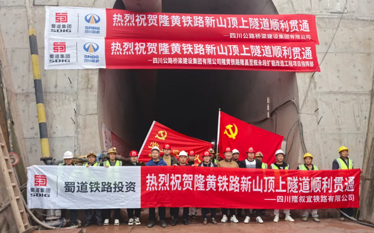 ��ս�ļ���? | ¡����·¡�������������ܸ��¹�����Ŀ��ɽ��������˳������